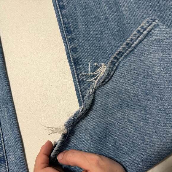 MOTHER High Waisted Weekender Slice Heel Jeans Size 28 - Picture 10 of 13